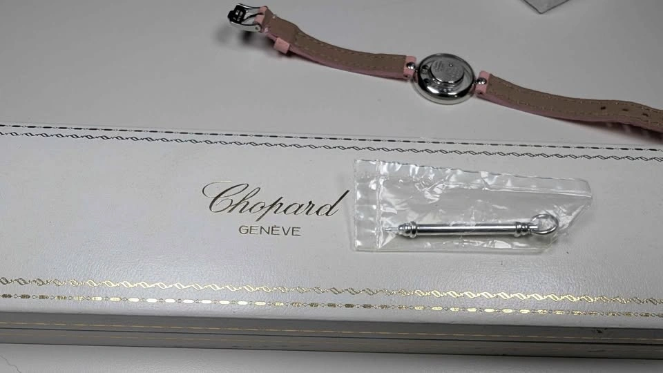 Chopard Happy Diamonds Watch 85 Diamonds >1 Carat - photo 4