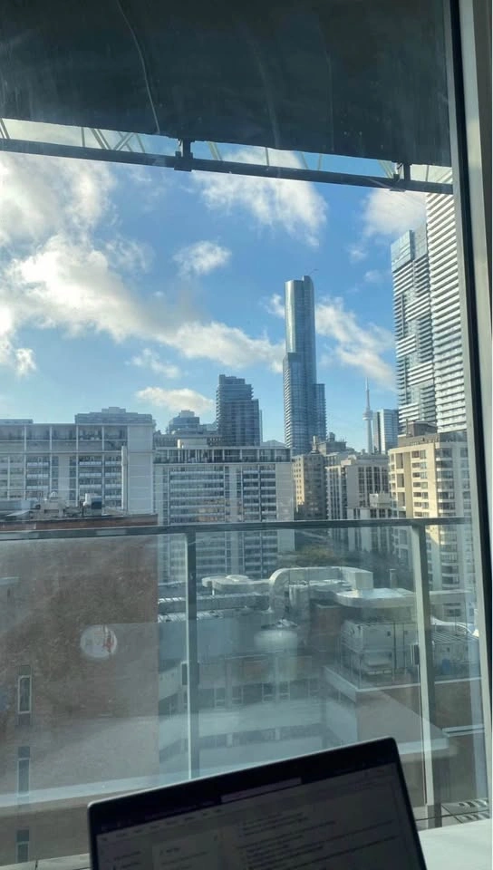 Private room for rent - photo 2