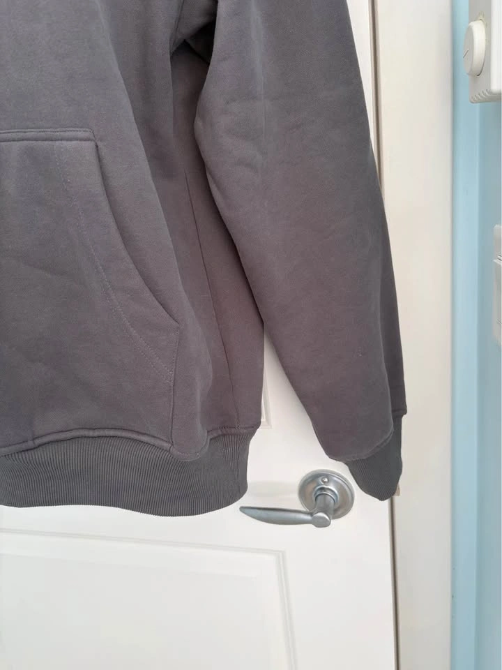 White Fox Hoodie size xs/s - photo 3
