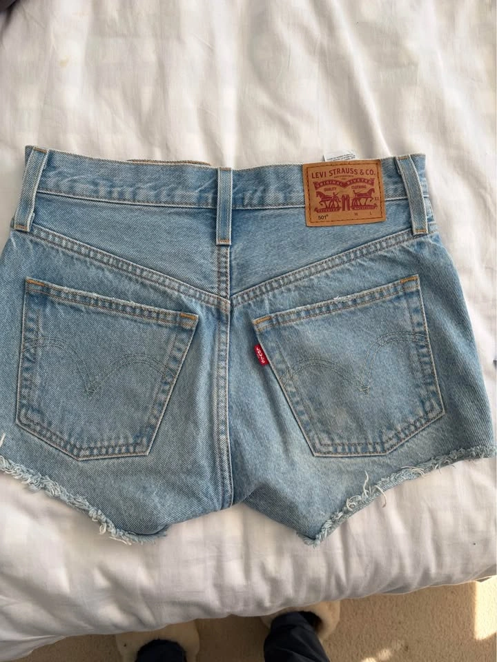 Levis shorts size 23 - photo 2