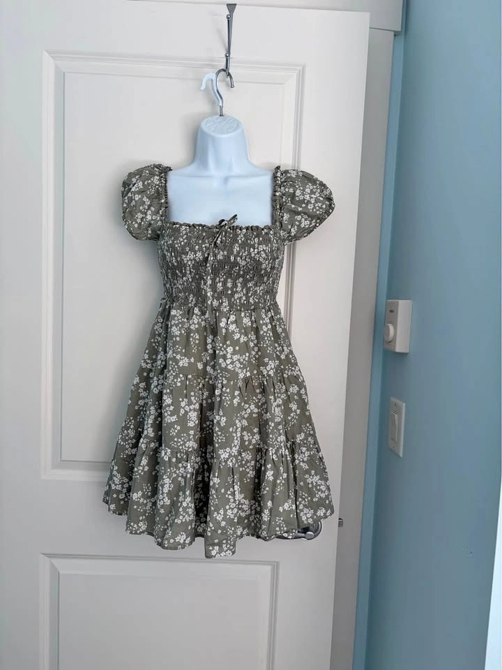 Garage dress size XS