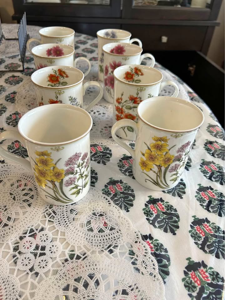 Mugs $5 Each