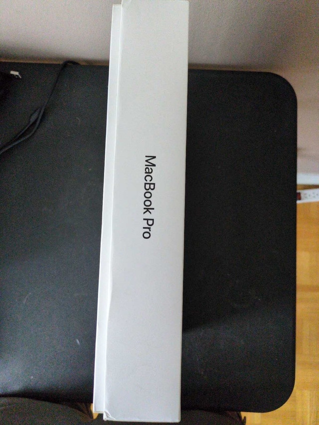 Box only - MacBook Pro Box - 14" and under - photo 2