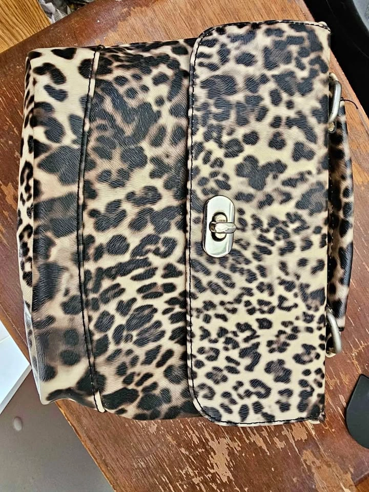 Small Leopard Print Purse