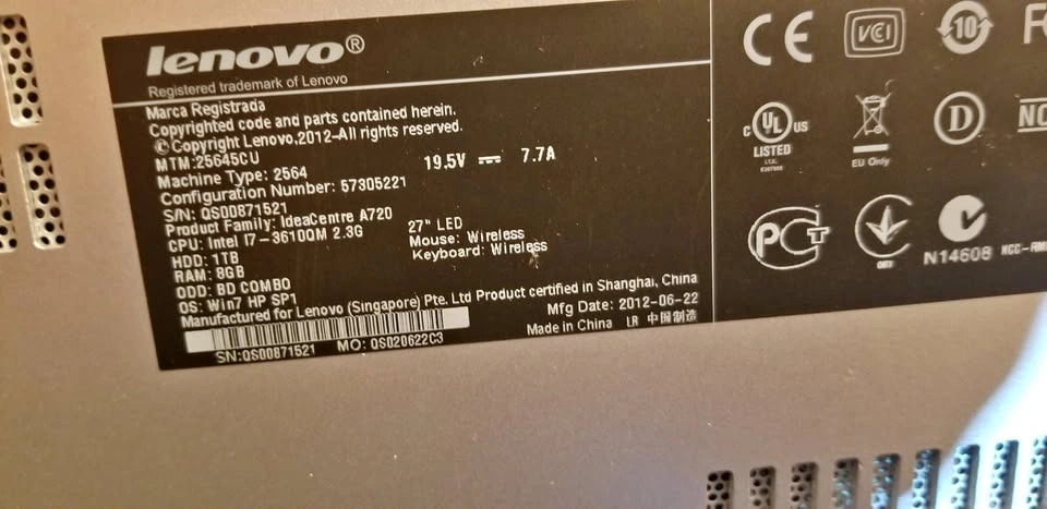 Lenovo AIO Touchscreen 8GB RAM I7