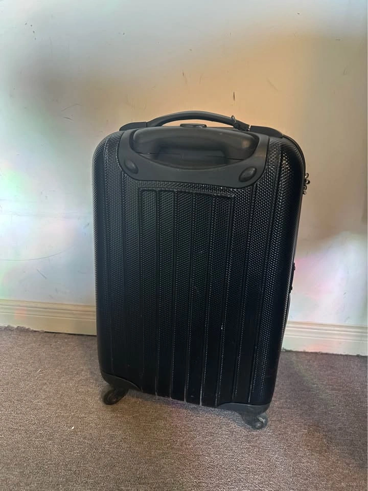 Orange carry-on luggage hard shell - photo 2