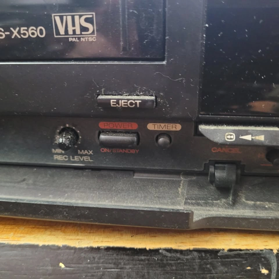 AKAI Multi System VCR VS-X560 NTSC, PAL, SECAM - For Repair - photo 5