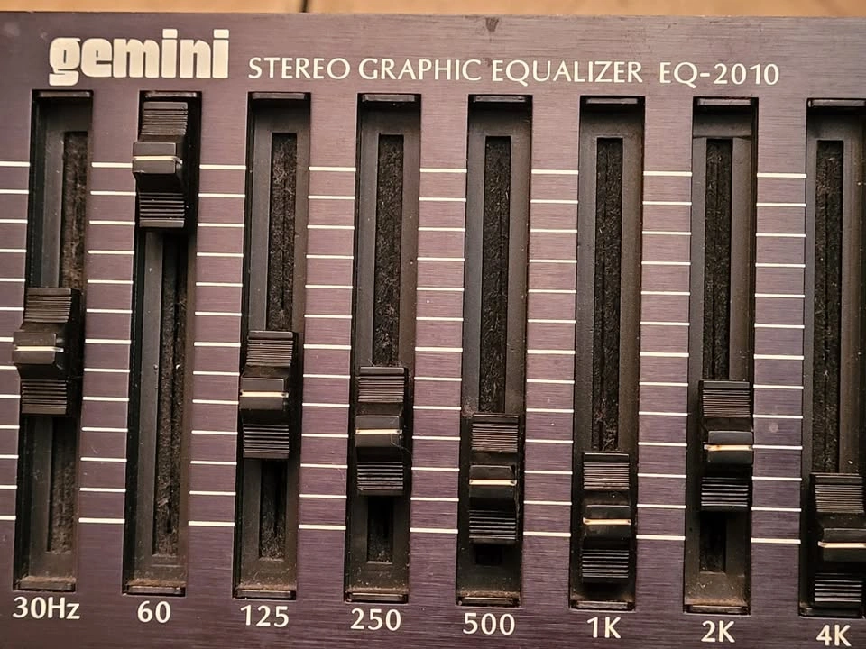 Gemini Equailizer EQ-2010 - photo 2
