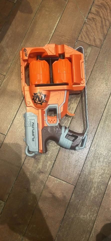 Nerf FlipFury toy blaster - photo 2