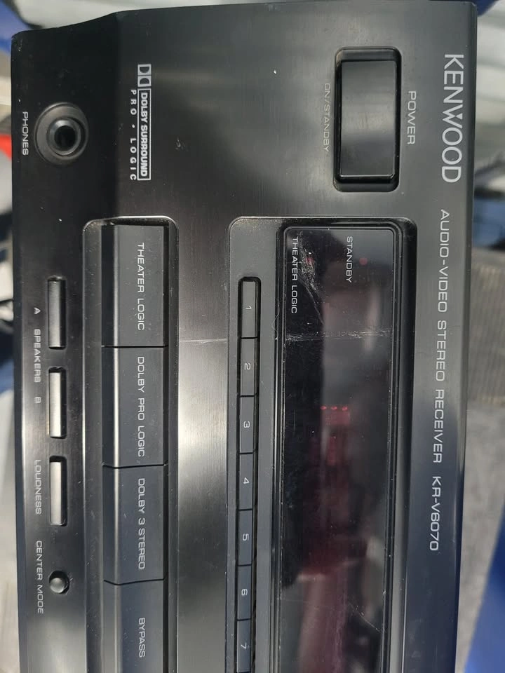Kenwood KR-V6070 Stereo Receiver Amplifier Tuner w/ Remote - photo 2