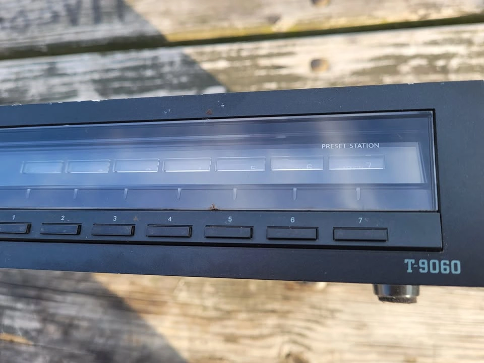 Onkyo Integra Quartz T-9060 Stereo Tuner Made in Japan - photo 4