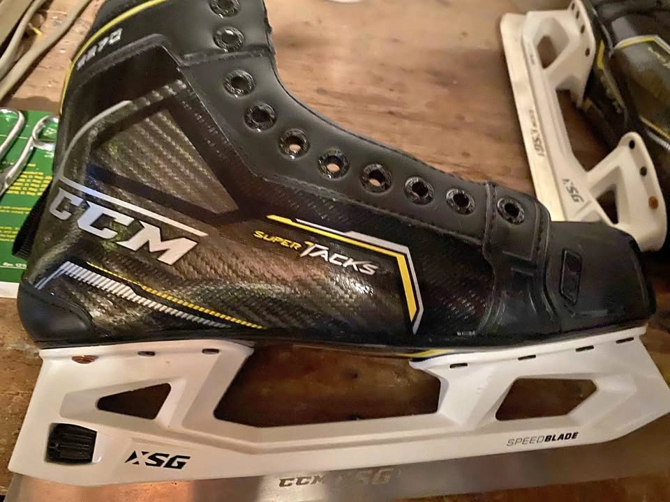 CCM Super Tacks 9370 Senior Goalie Skates Size 7.5 D