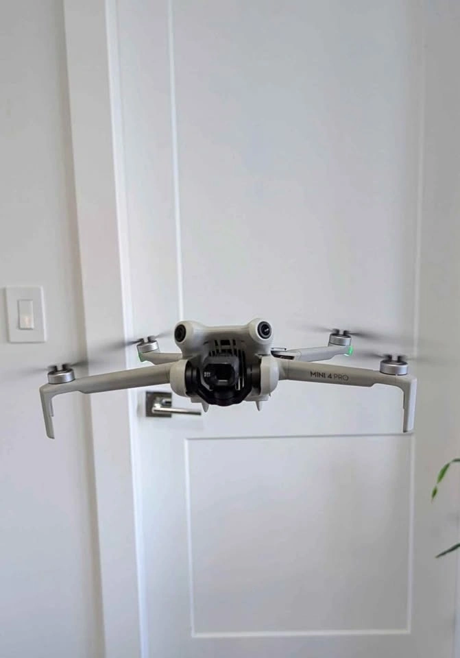 DJI Mini 4 Pro Fly More Combo - photo 2