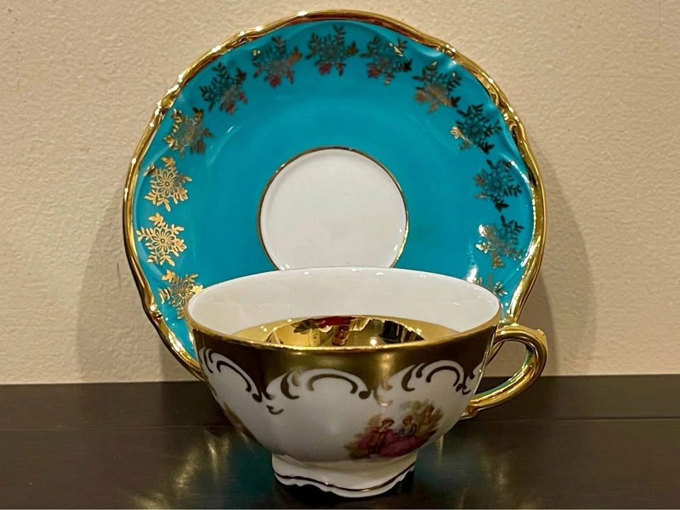 Vintage Small coffee cup and saucer - photo 4