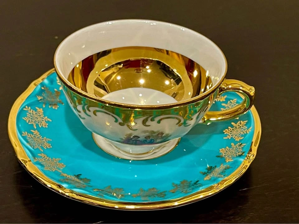 Vintage Small coffee cup and saucer - photo 5