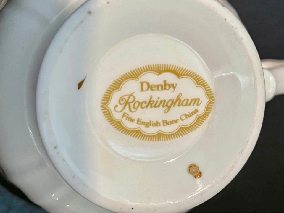 Denby Rockingham Green & Gold Tea Cup & Saucer Set - $15 Each - photo 3