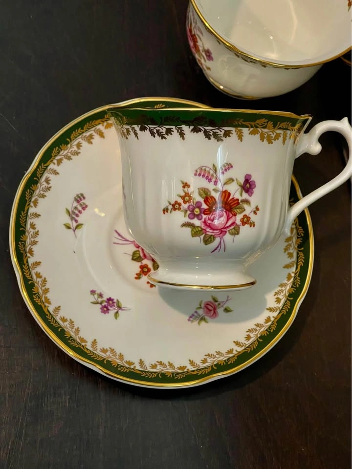 Denby Rockingham Green & Gold Tea Cup & Saucer Set - $15 Each - photo 4