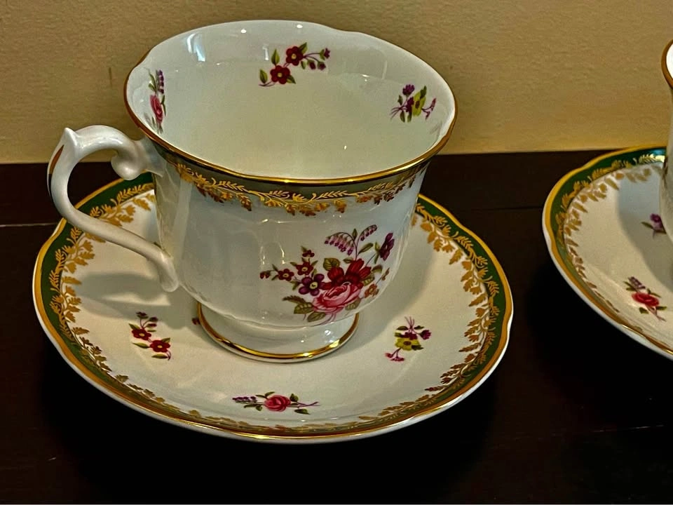 Denby Rockingham Green & Gold Tea Cup & Saucer Set - $15 Each - photo 5