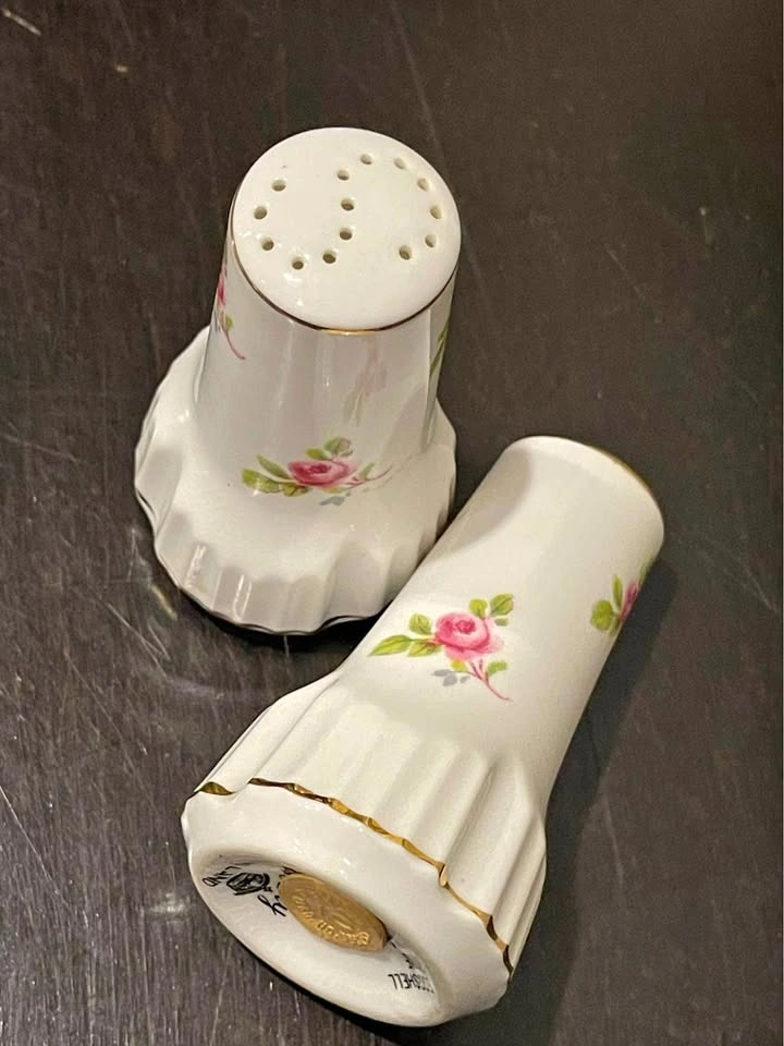Vintage England Salt & Pepper Shakers