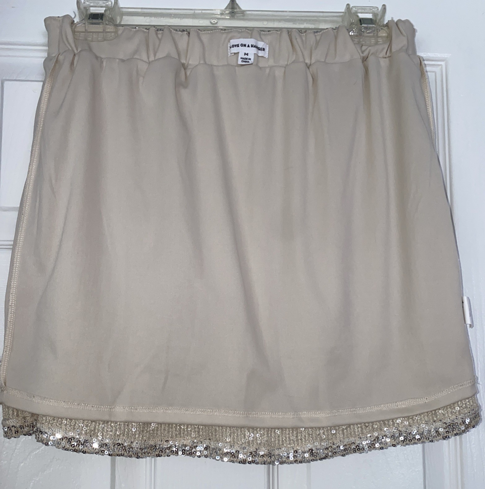Love on a Hanger Sequin Skirt Size M Gold/Champaign Disco Cockta - photo 3