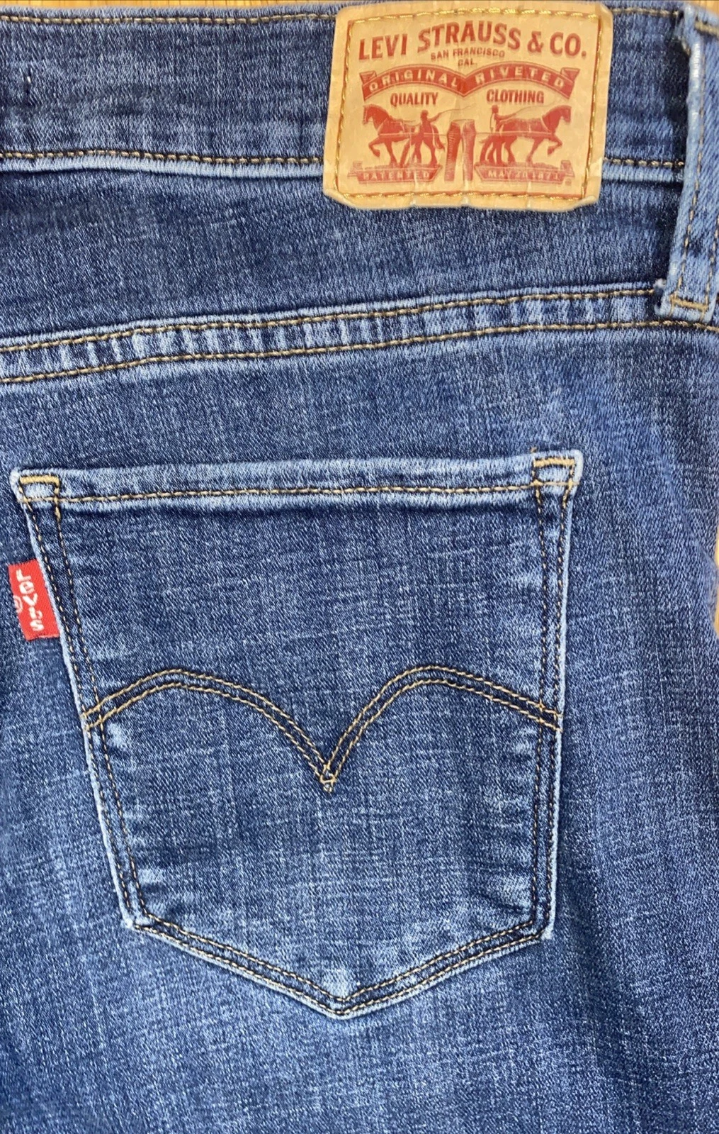 Levi's 311 Women's Shaping Skinny Jeans Size 28 - photo 4