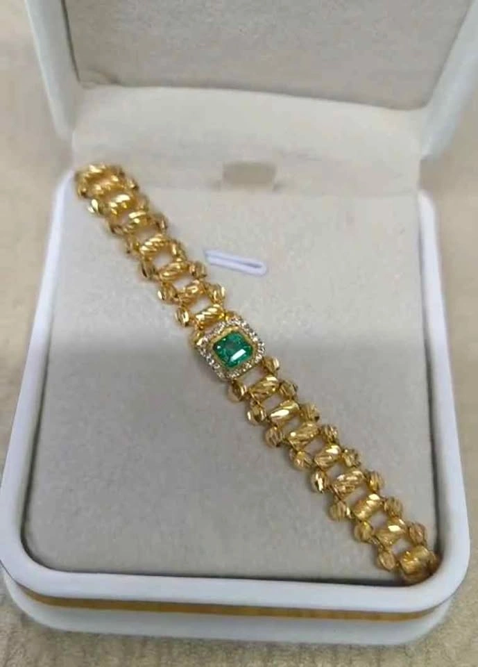 18k Gold & Colombian Emerald Bracelets for Couples