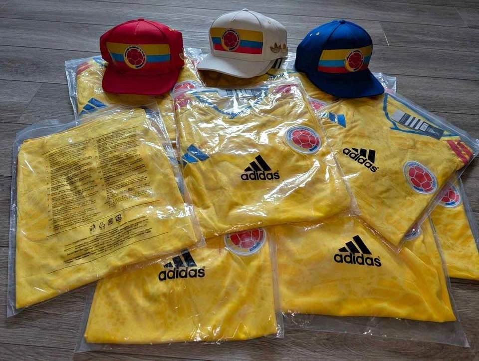 Colombia National Team T-Shirt & Fan Hats
