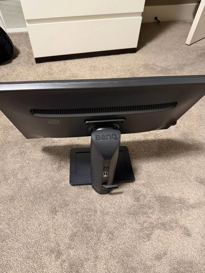 BenQ XL2411-B Gaming Monitor - photo 2