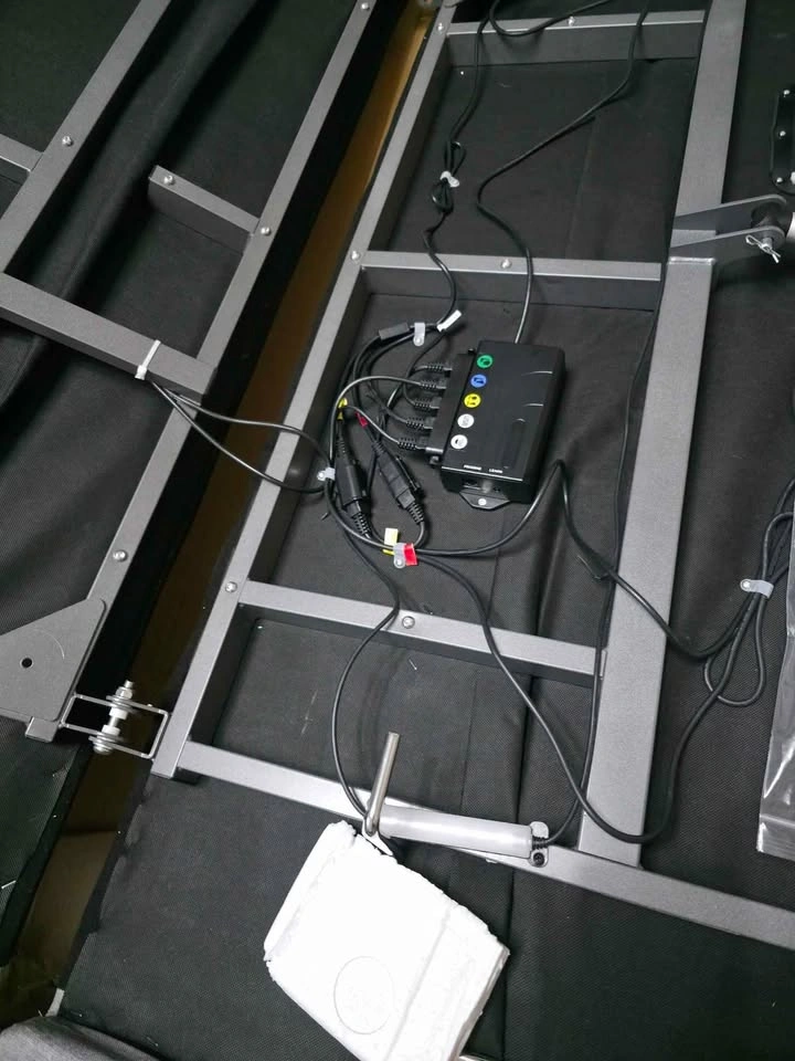 Queen Size Adjustable Bed Frame - photo 5