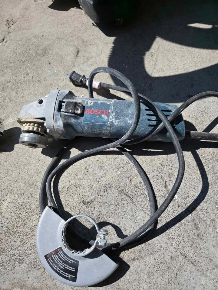 Bosch GRINDER