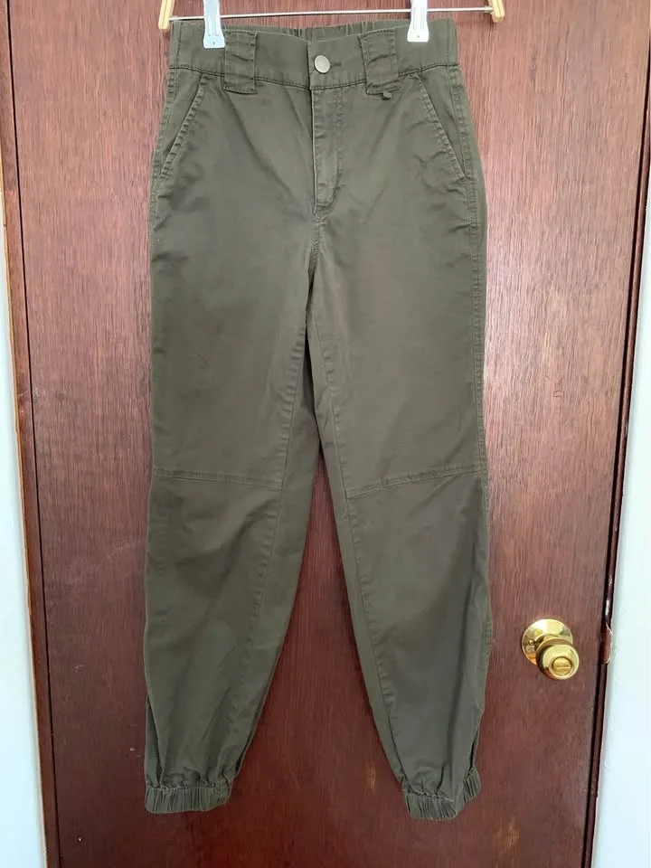 Green Cargo Pants - Sierra Furtado Collection