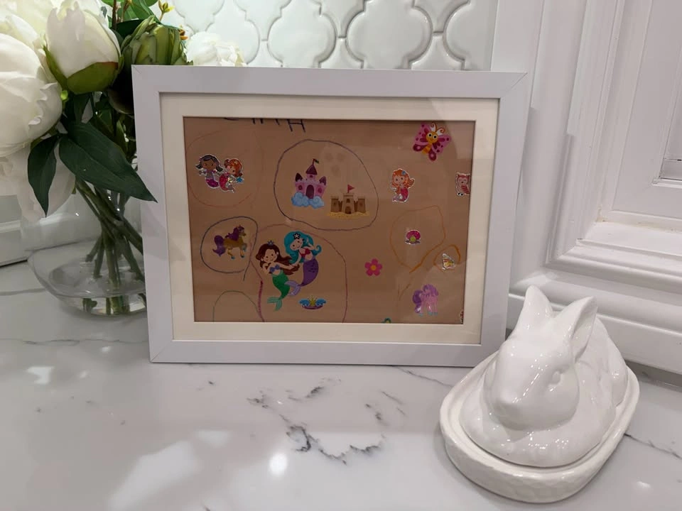 Kids Art Display Frames - 8.5x11 - New (Bulk Available) - photo 4
