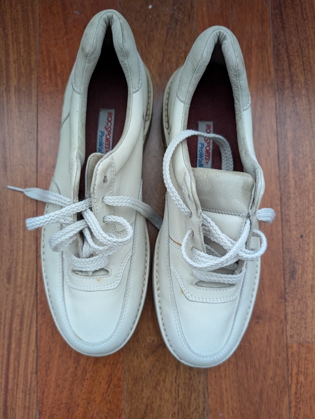 Rockport Prowalker M7100 walking shoes