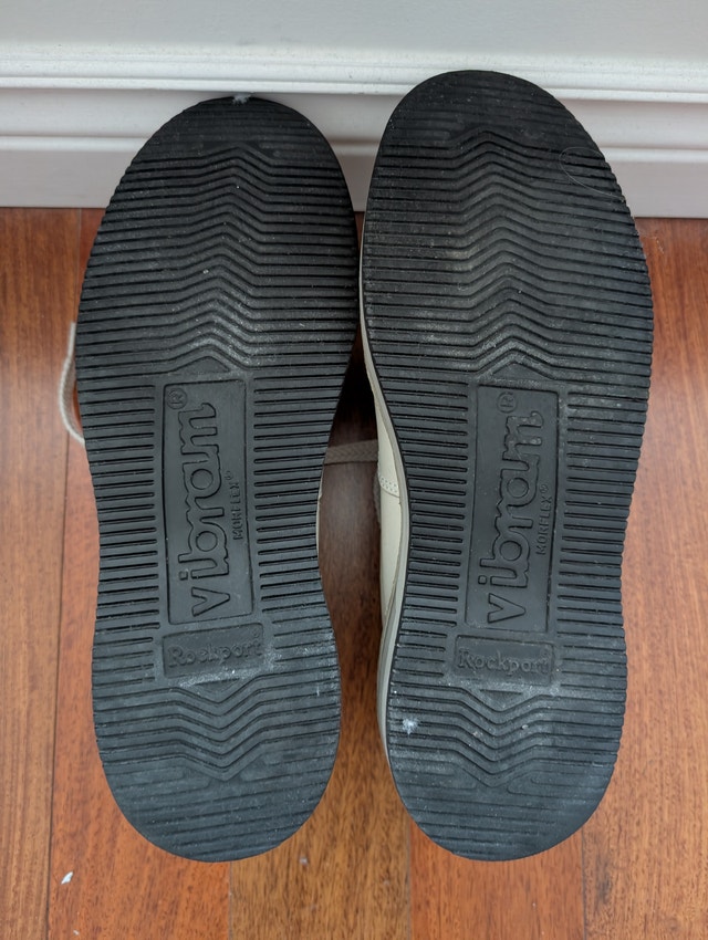 Rockport Prowalker M7100 walking shoes - photo 4