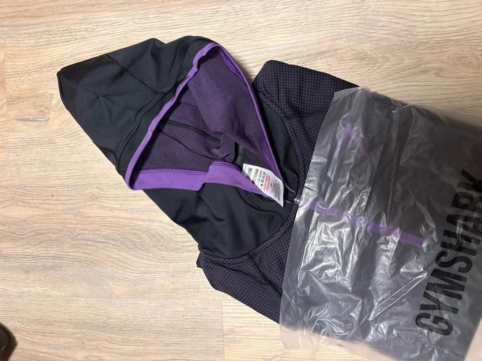Gymshark M Onyx 5.0 Hoodie Half Zip Long Sleeve Top Black Purple - photo 5