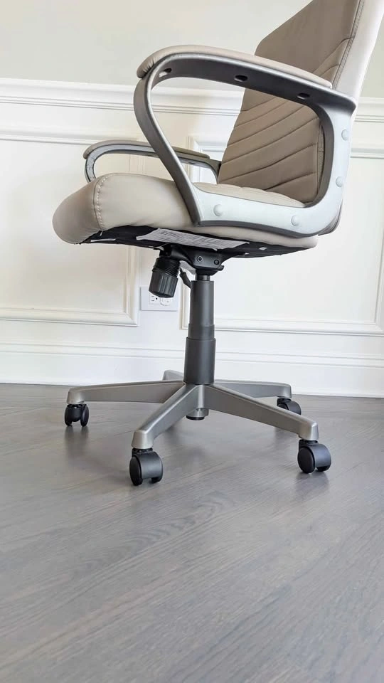 Staples Tervina Ergonomic Luxura Swivel Manager Chair, Cream - photo 5