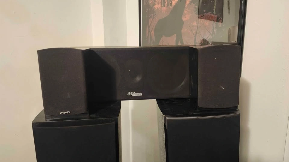 Surround sound system - photo 2