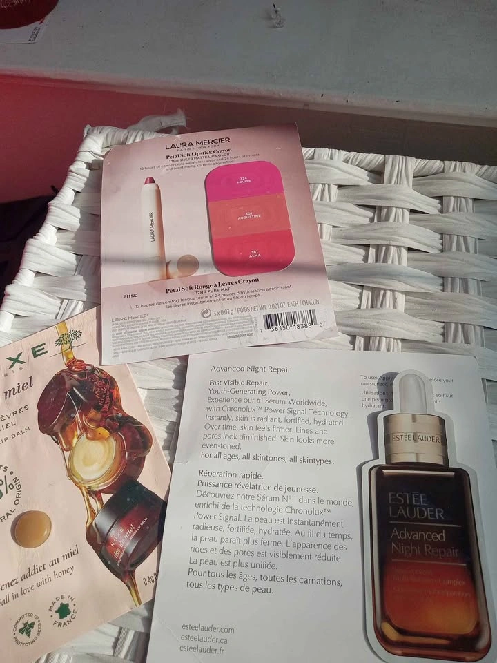 Laura Mercier Nuxe Estée Lauder Beauty Samples - photo 2