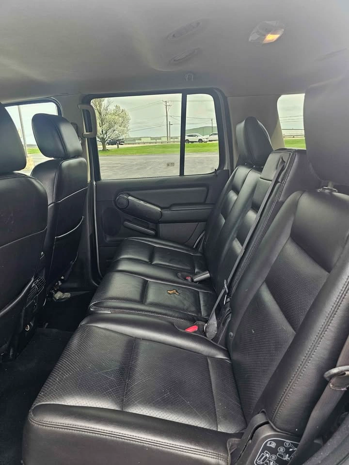 2008 Mercury Mountaineer Premier Sport Utility 4D - photo 5