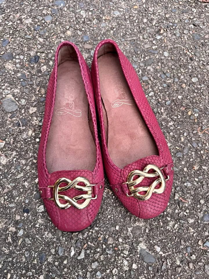 Aerosoles red flats