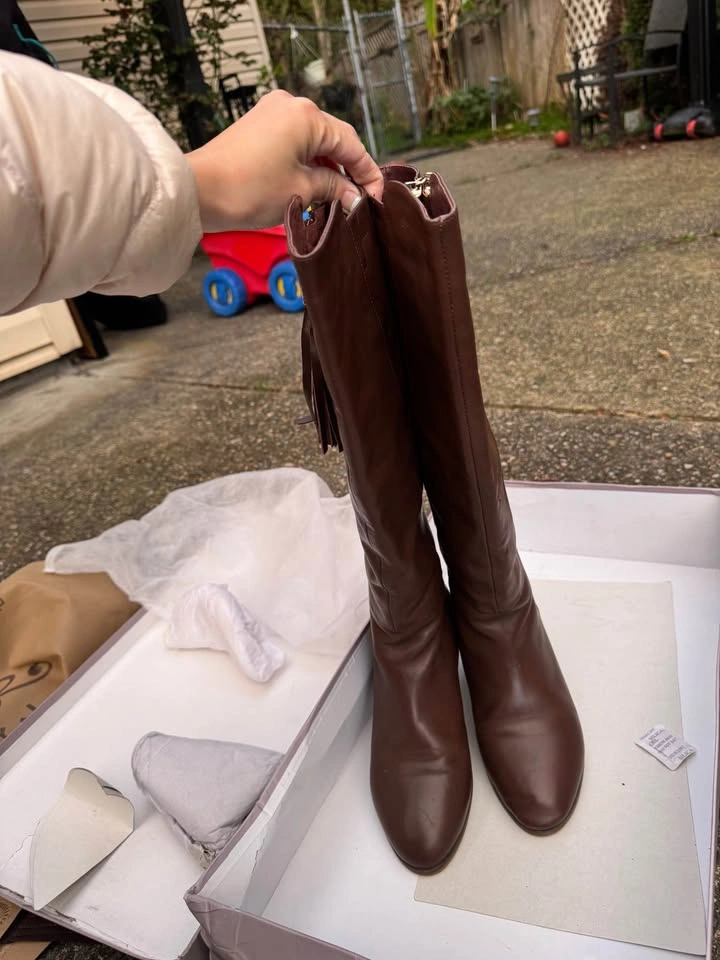 Genuine Leather Under Knee Boots - Size 7 - photo 2