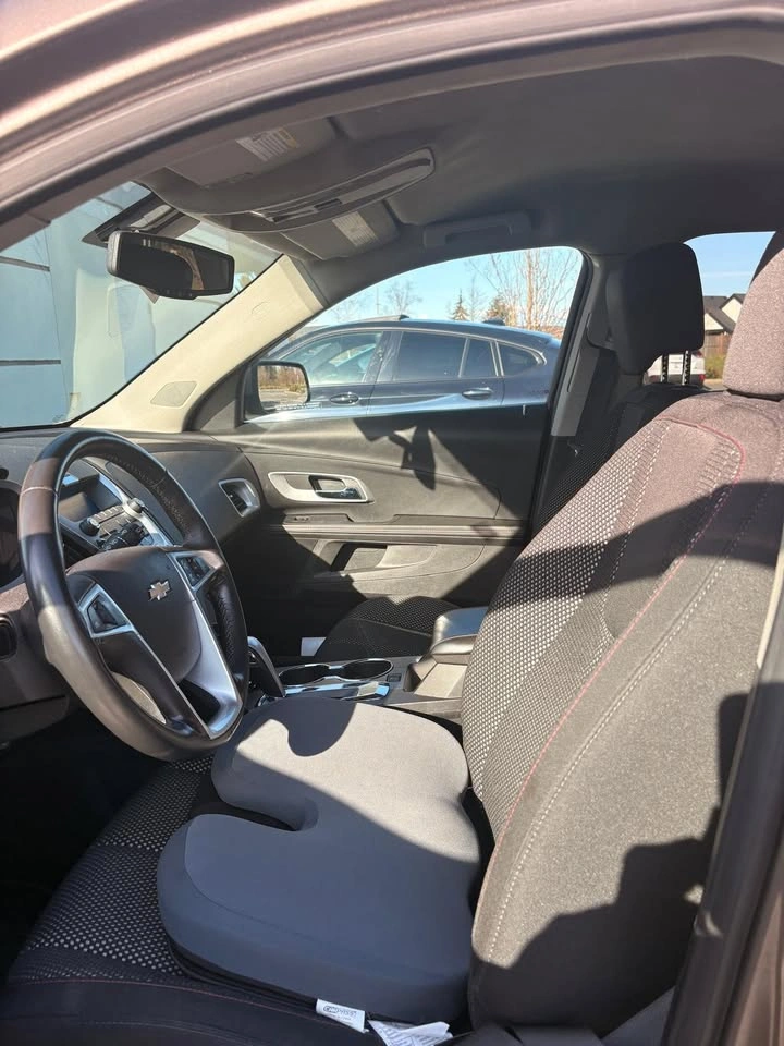 2010 Chevrolet Equinox AWD - photo 4