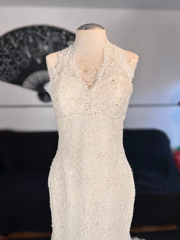 La Sposa Pronovias Mariona Mermaid Halter Wedding Dress image indicator(4)