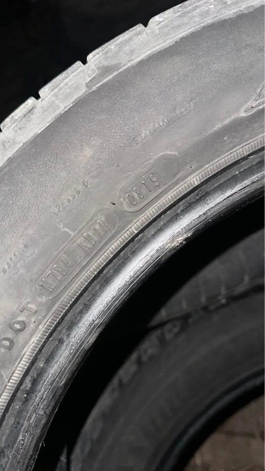 235/50R19 Set of 4 Goodyear Assurance Tires - photo 5