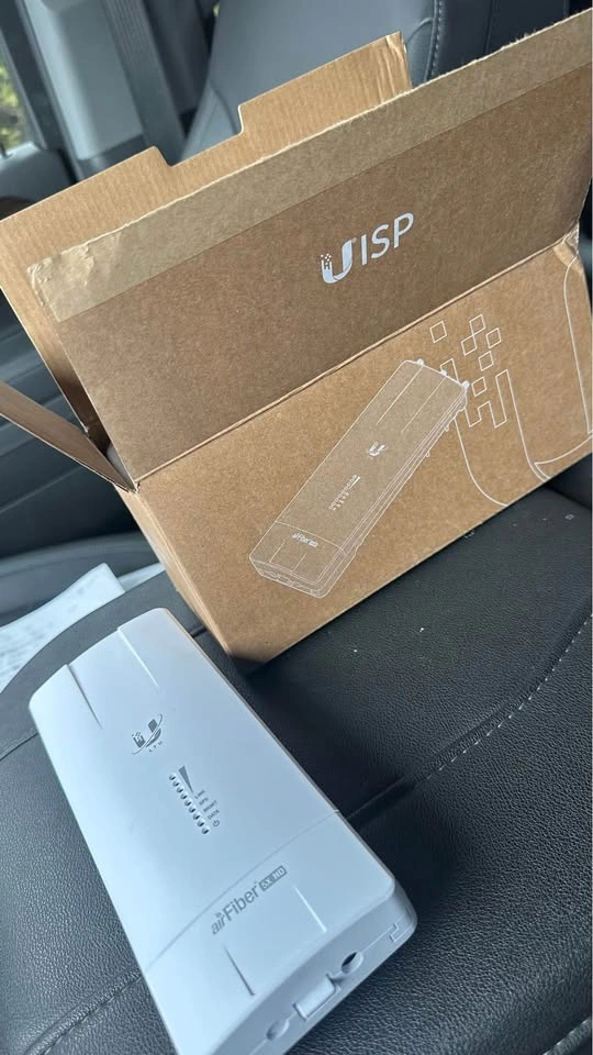 Ubiquiti airFiber AF-5XHD 5 GHz Carrier Radio New - photo 4