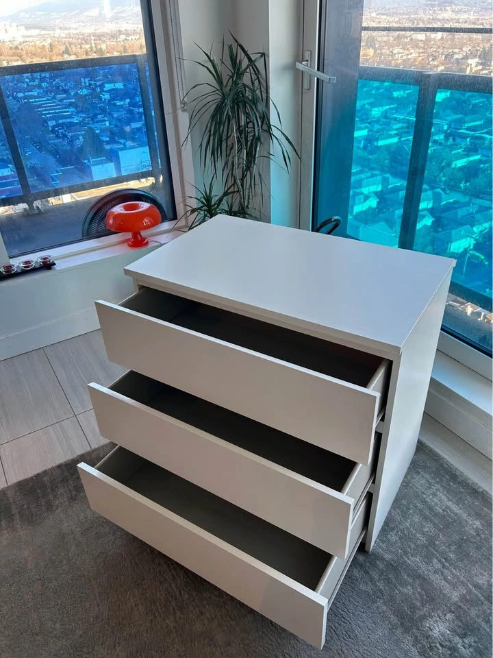 IKEA STORKLINTA 3-Drawer Dresser - White - Great Condition - photo 3
