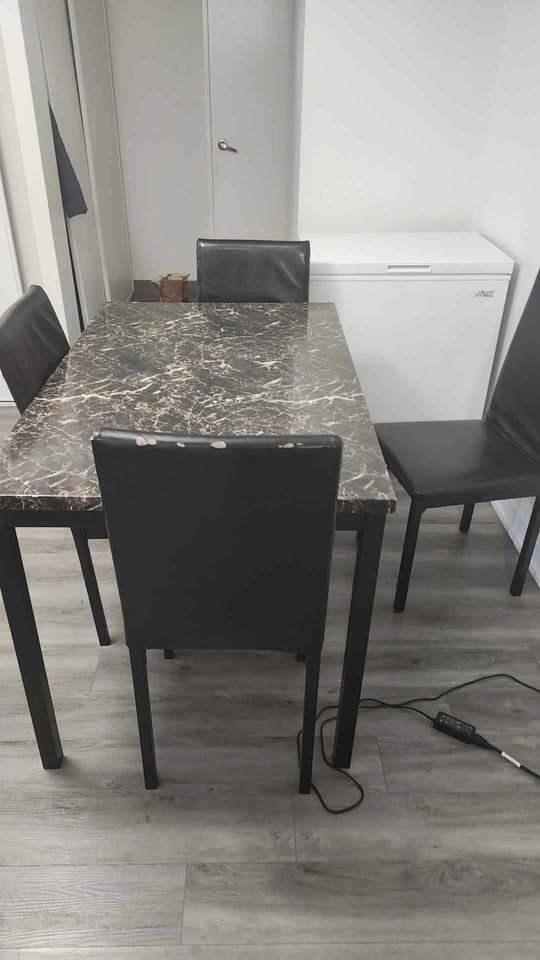 Dining Table and Chairs - photo 3