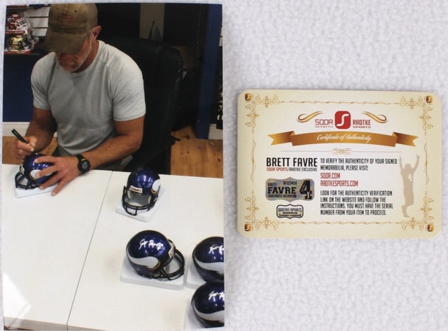 Brett Favre Signed Vikings Mini Helmet - photo 2