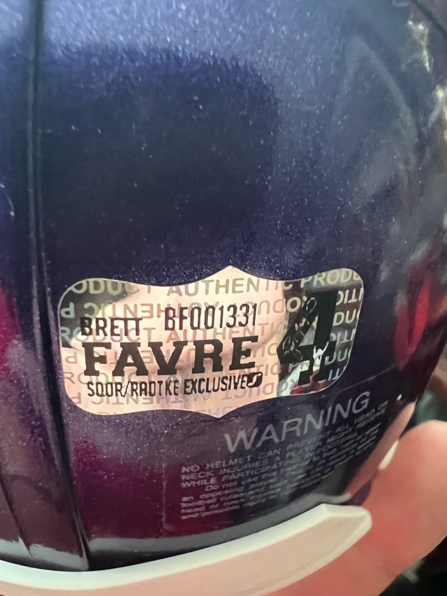 Brett Favre Signed Vikings Mini Helmet - photo 3