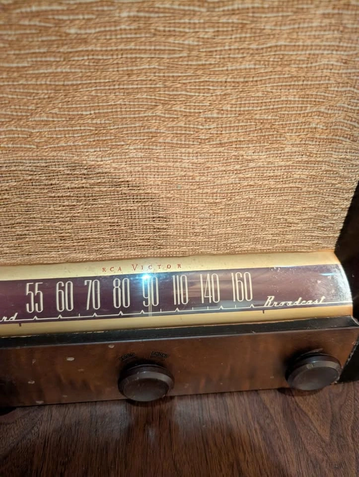 RCA Victor Radio Model VRA 56 Super Heterodyne - it works